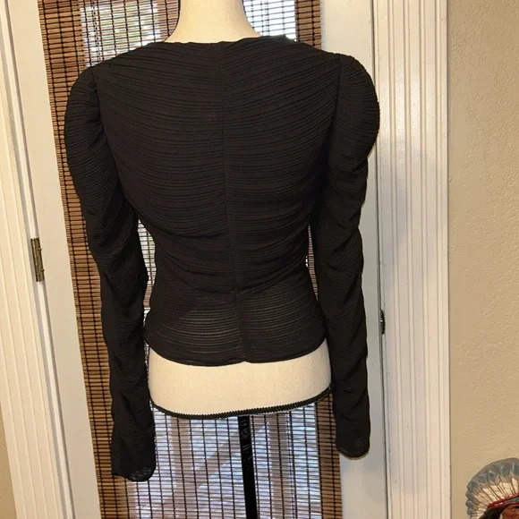 Frame Gathered Keyhole Tie Neck Top Black Size SM NWT - Picture 2 of 6